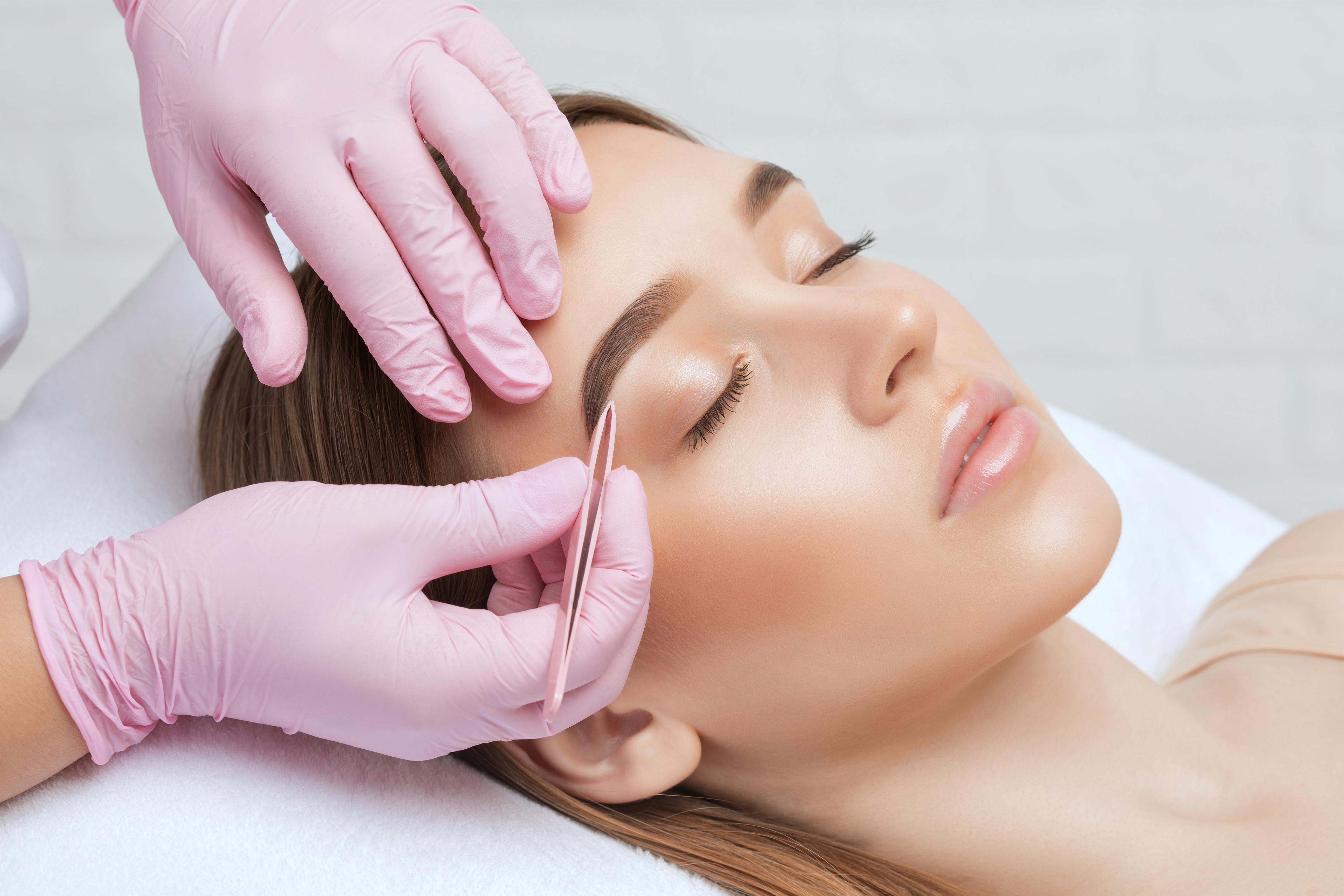 Günstiges Lash und Brow Lifting in Linz - Massage & Kosmetik Hochholzer